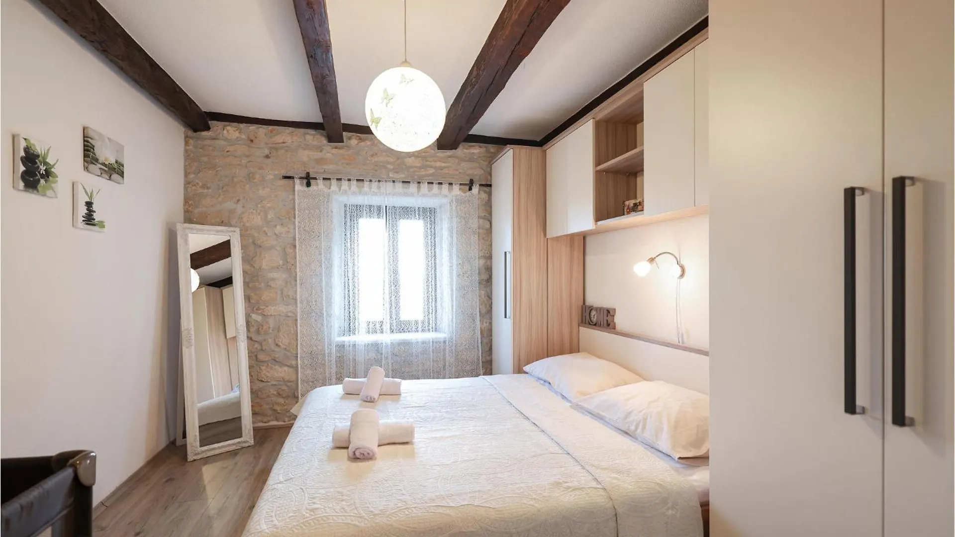 Nice Home In Benkovac With Wifi 0*,