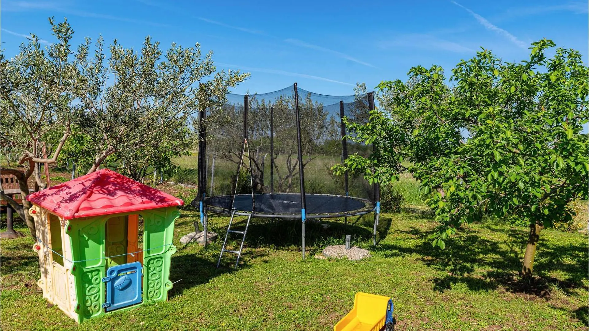 Holiday home Nice Home In Benkovac With Wifi