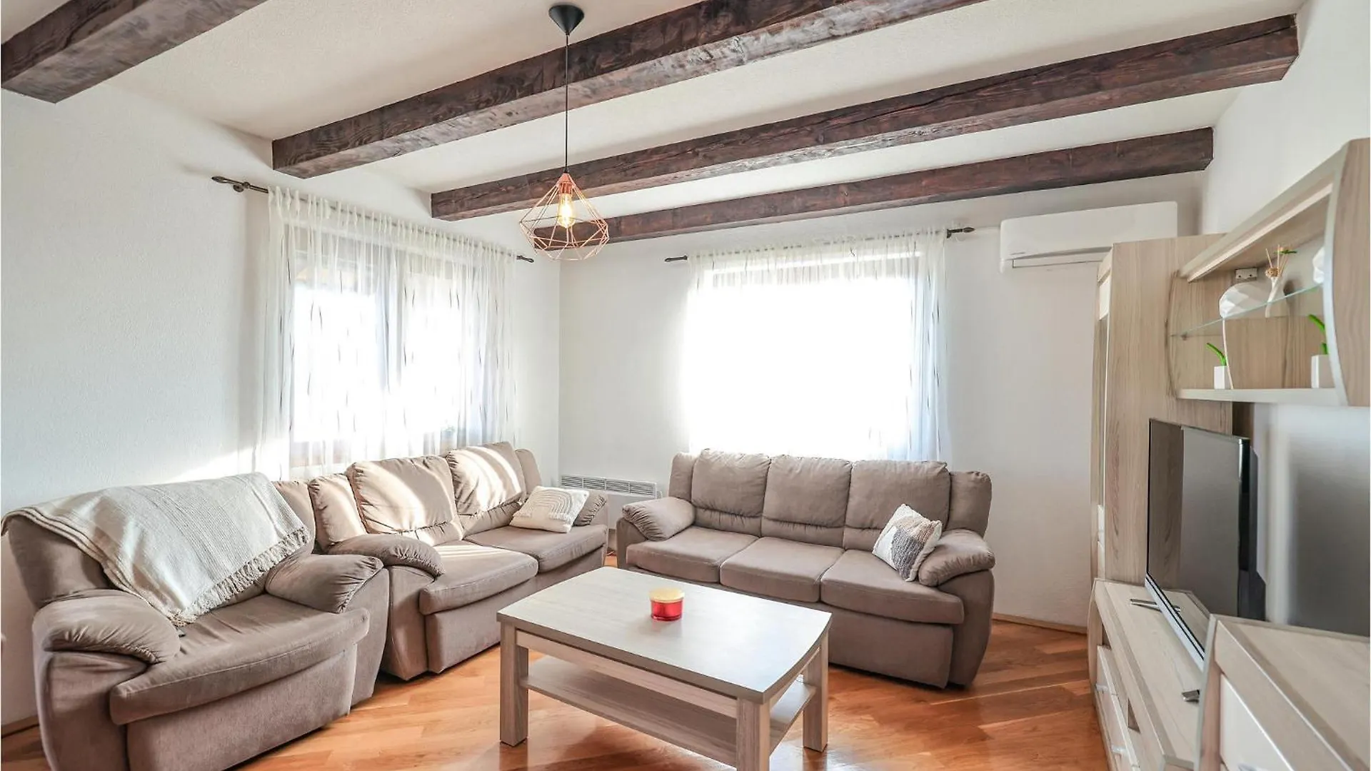 Holiday home Nice Home In Benkovac With Wifi